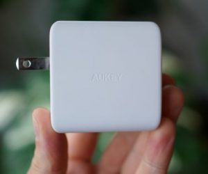 AUKEY-Charger-1-of-1-600x315-cropped.jpg