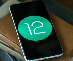 Android-12-photo-hero-2-scaled.jpg