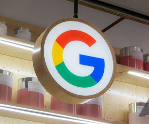 Google-Logo-G-inside-of-hardware-store.jpg